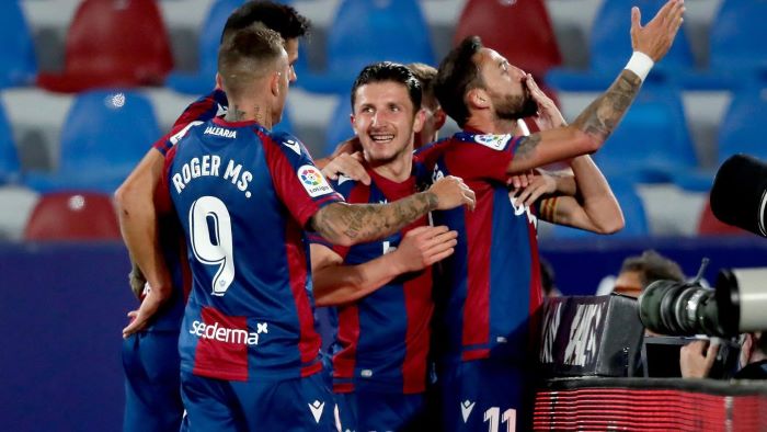 Barcelona vs Levante: Barca chasing a La Liga season double