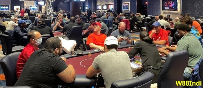 online poker vs offline poker which one is better w88indi experts